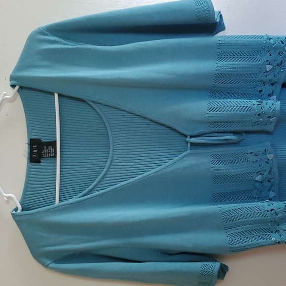 RQT short sleeved sweater top, teal, super cute - Picture 5 of 5